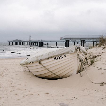 The Breeze Aparthotel Heringsdorf  Exterior foto The pier at the Baltic Sea